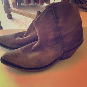 Liberty Black low cowboy booties